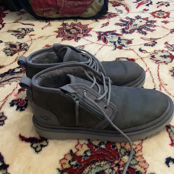 ugh shoes - Picture 3 of 4